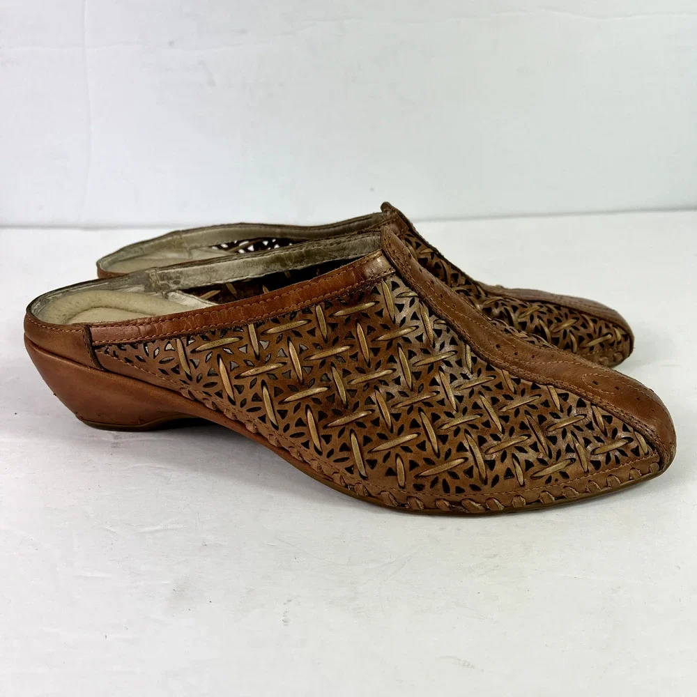 Pikolinos Shoes Womens 8 Mules Romana Brown Weave Leather Laser Cut